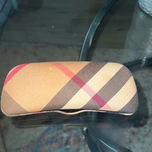 🌹PRICE FIRM! Burberry Authentic EUC Plaid Material Made In Italy Glasses Case!